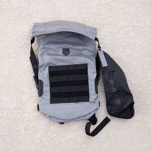 Cannae Gray Backpack